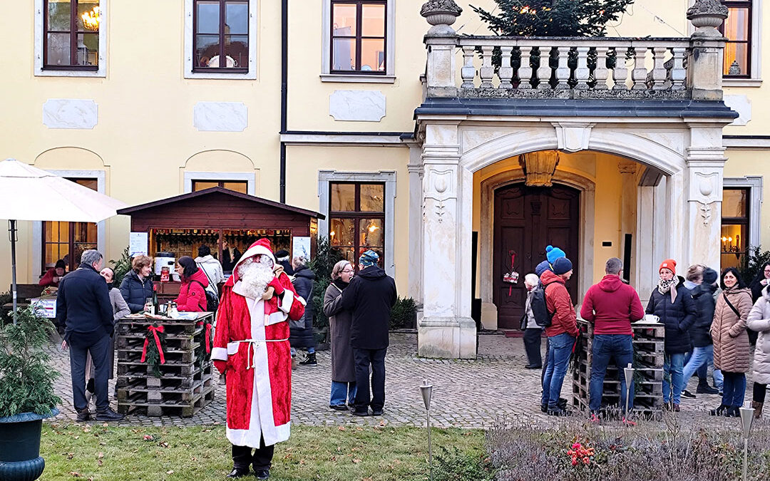 Pappkarton und Papier im Kompost